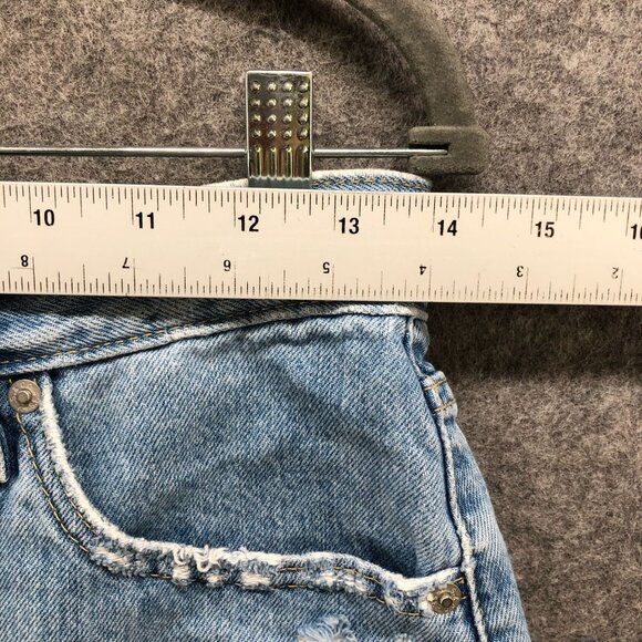 Levi's High Waisted Mom Shorts Womens 27 Light Wash Blue Distressed Cutoff - Picture 8 of 13